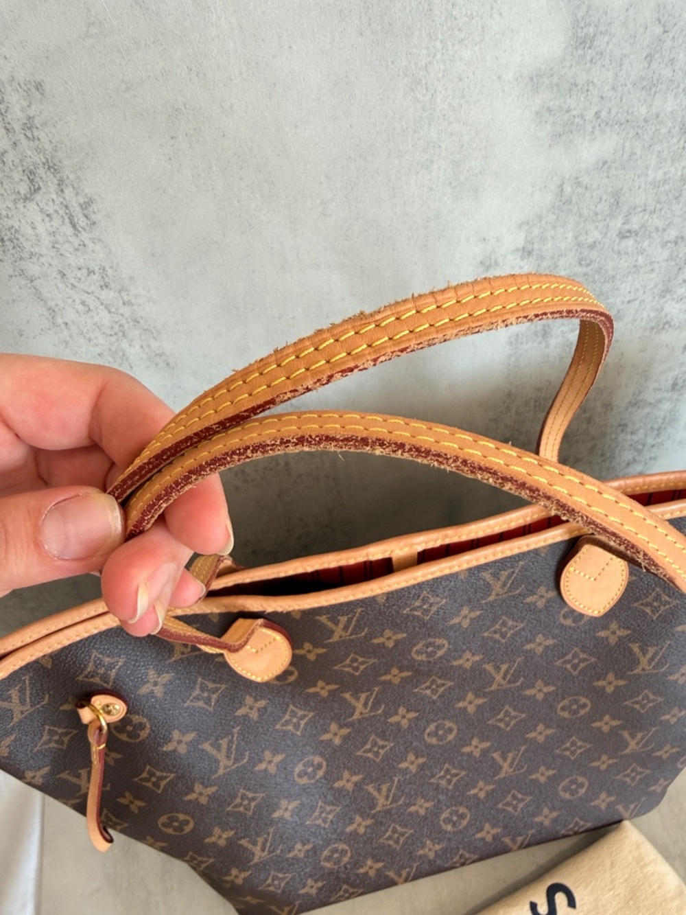 Louis Vuitton Neverfull MM tote - Picture 10 of 14